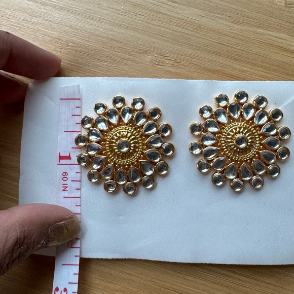 Brand new Limited edition designer Indian ethnic Kundan stud earrings - Picture 4 of 5